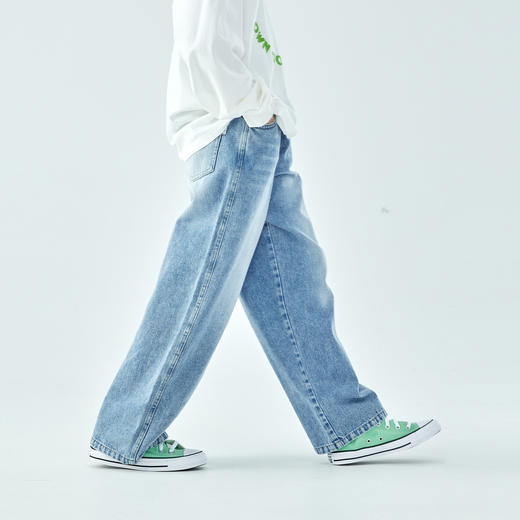 预售3.31发 棵初2026年春季新款亲子中大女童经典水洗蓝牛仔裤复古宽松直筒裤 商品图2