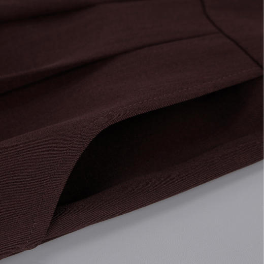 RE808斯尔丽2026春季新款修身显瘦设计感装饰扣约会着装连衣裙 商品图8