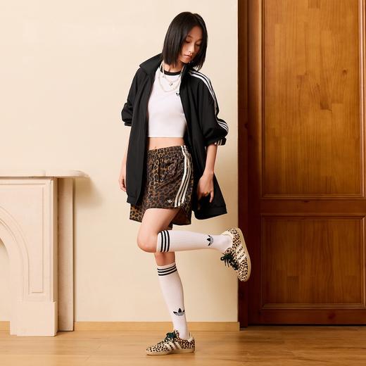 【春上新】【春上新】【新品】6楼三叶草德训鞋豹纹女款KI6674折后价899 商品图0