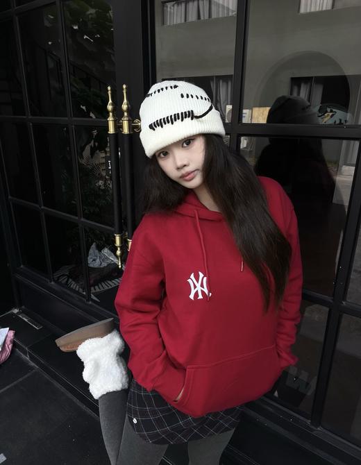 【MLB马年开运卫衣】圆领/连帽卫衣 26春季新款必须要拥有！男女同款 宽松版型 藏肉又减龄，连帽+袋鼠兜的经典设计， 自带“马到成功”buff！ 商品图12