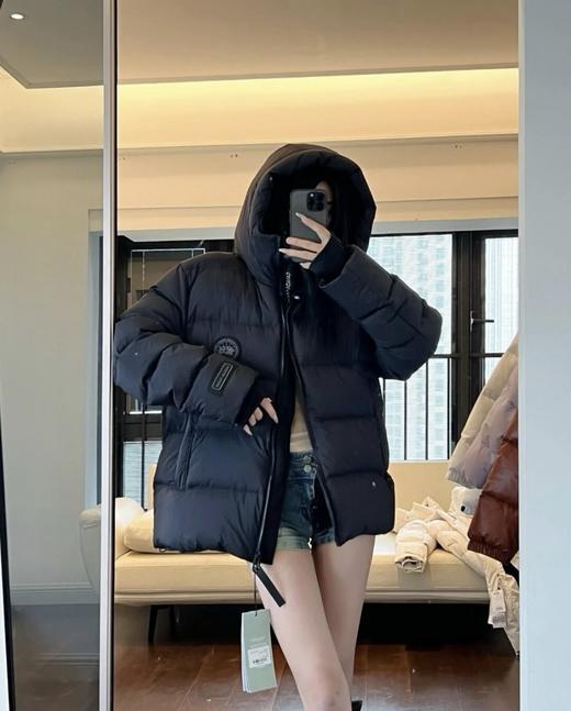 跨年售后 加拿大鹅Grandview系列黑标男女情侣款连帽短款羽绒服 yh 339992 商品图3