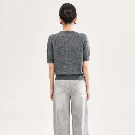 「高货wl」全新升级【铂金会员211/天猫279/差价68】(05406)洛诗琳气质七彩刺绣羊毛色2026春季新款密织短袖针织衫 商品图3