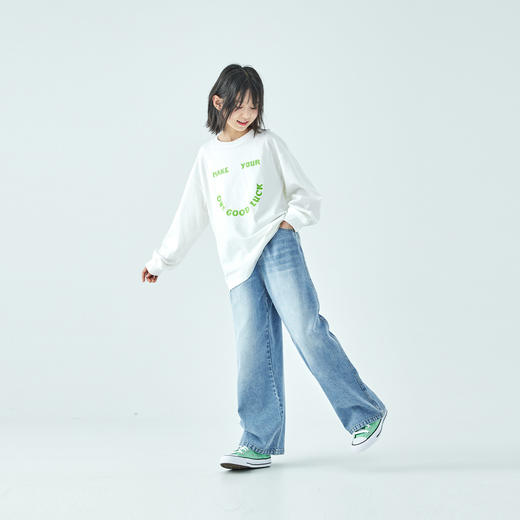 预售3.31发 棵初2026年春季新款亲子中大女童经典水洗蓝牛仔裤复古宽松直筒裤 商品图4