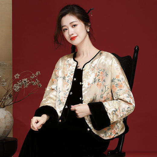 「自」全新升级【铂金会员441/天猫589/差价148】(12157)洛诗琳新中式复古提花外套2026春季新款气质两面穿国风上衣 商品图0