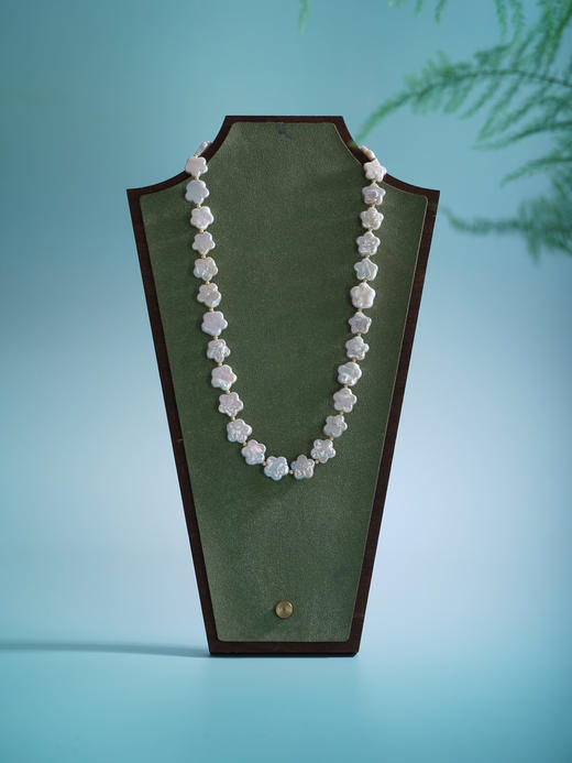 子佩集【花海相遇】银S925珍珠惜王妃项链【ZZXL009】11.5mm扁珠镀金巴洛克五瓣花2601 商品图3