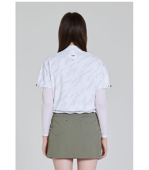 An春夏新款女士假两件印花上衣来啦！渠道高品质❗️做工细节都很好 ，放心入，一整个性价比无敌高！两个色都是要必买吧，够经典够高级！这种印花颜色可以闭眼去收！ 商品图3