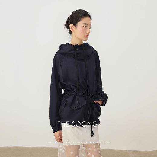 THESOONG/春季款休闲通勤机能外套女夹克抽绳大口袋外套连帽8532 商品图3