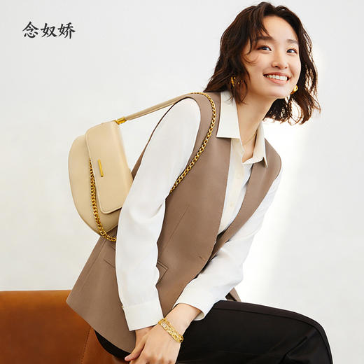 【商场同款】CNI5859 “ 两色西装马甲 ” 宽松无领马甲 干练有型有气场 显瘦包容 商品图6