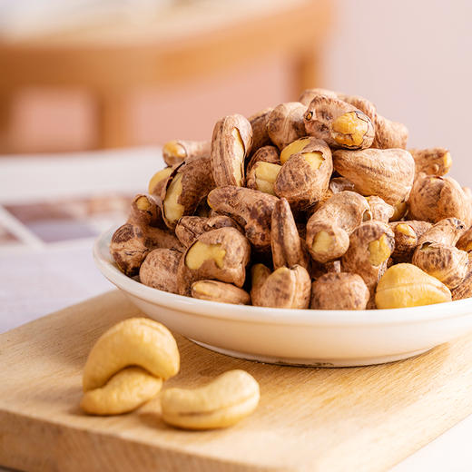 【抱元宝 迎财神】姚生记新货八方来财/平安喜乐坚果礼盒  恋上西湖/杭州山核桃仁礼盒  粒粒精心挑选  壳薄易剥  口味醇香  送礼佳品 商品图14