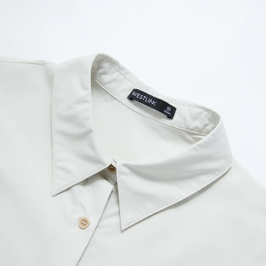 西遇纯色复古通勤百搭2026春季新款休闲翻领单排扣透气长袖衬衫V0160003 商品图5