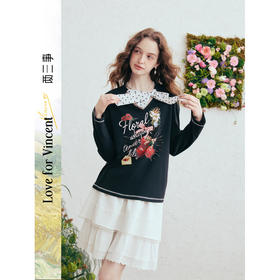 两三事梵高文艺莓果回响2026春季新款花朵印花波点绑带圆领t恤女