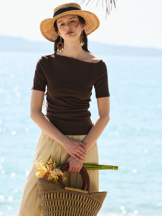 OLrain欧芮儿2026咖色T恤夏季合身优雅休闲斜肩上衣女 商品图1