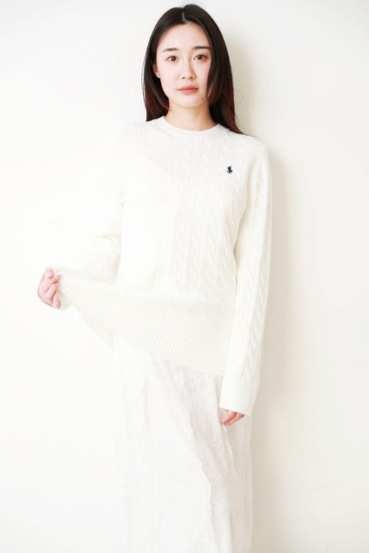 含羊毛30%，圆领麻花毛衣。小标刺绣复古氛围感长袖羊毛衫E011566 商品图8