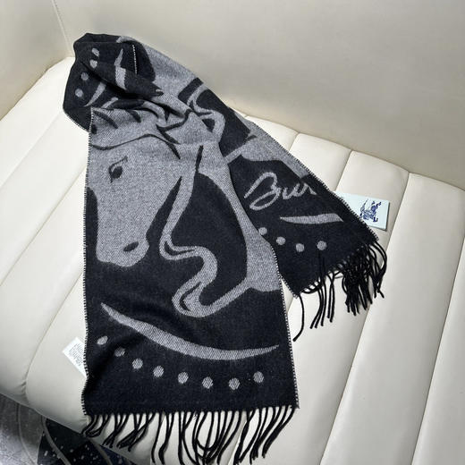 秋冬特惠💰260 巴宝莉围巾【马年福利】新款战马羊毛围巾特别飒的一款，男女同款 商品图8