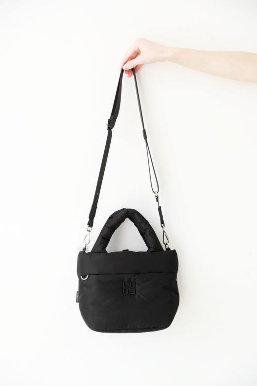 瑜伽手提单肩包，重工小标绣花。3L可调节肩带运动背包女E011588 商品图7