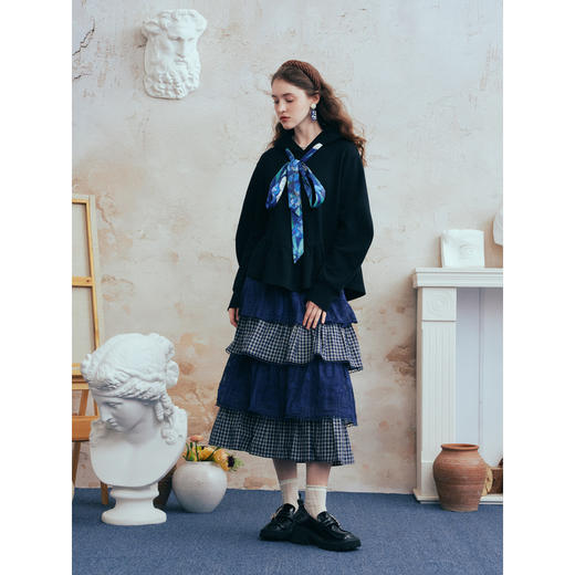 两三事梵高文艺 流光素影 2026春季新款印花绑带连帽卫衣女宽松 商品图4