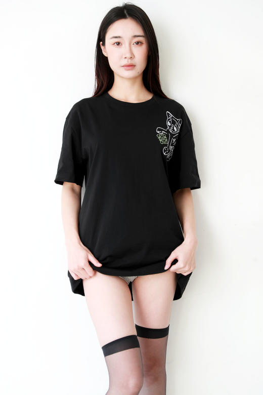 卡通刺绣tee，慵懒的氛围感。基础设计圆领宽松纯棉半袖儿E011558 商品图9