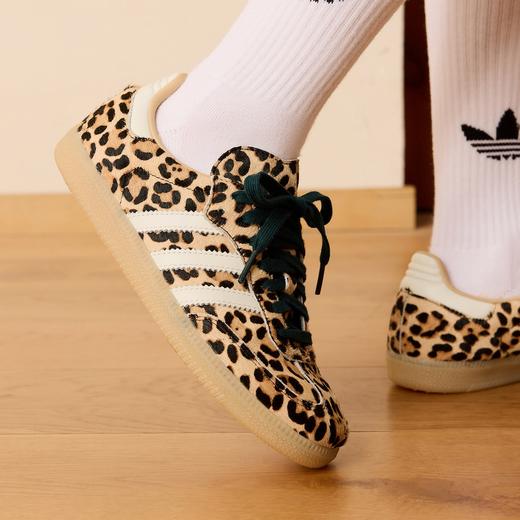 【春上新】【春上新】【新品】6楼三叶草德训鞋豹纹女款KI6674折后价899 商品图3