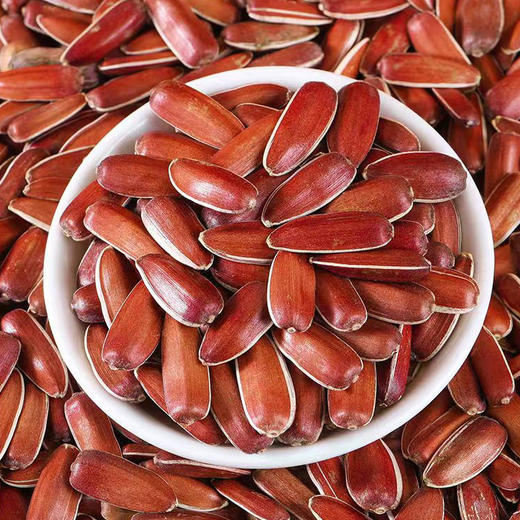 【水果瓜子】云南红皮瓜子 源自云贵高原 软糯香甜 越嗑越香 好吃不上火  春节年货坚果之选 102克/袋 商品图2