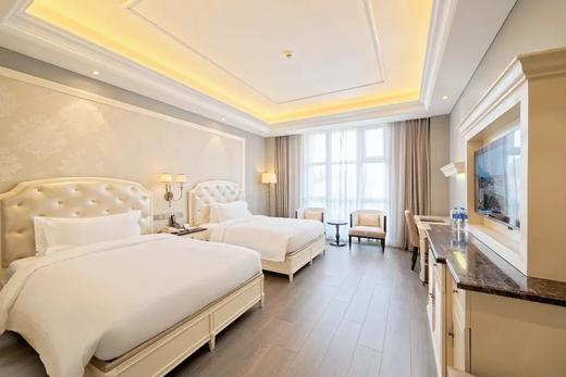 🎡限时特惠丨安吉银润锦江城堡酒店丨2天1晚套餐×Hello Kitty主题乐园丨湖州 商品图3