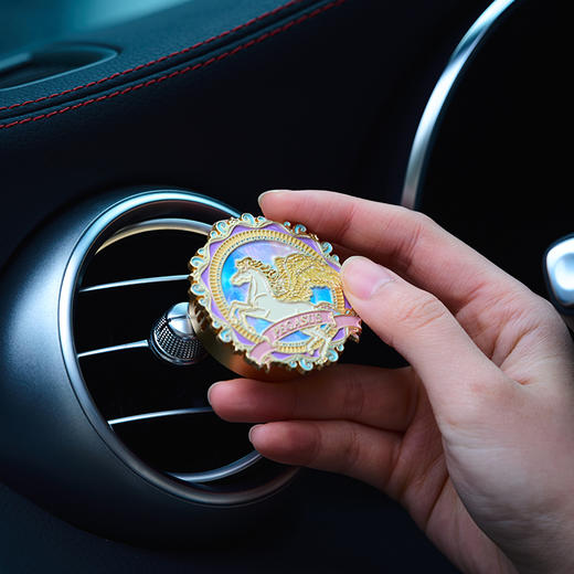 大英博物馆 新年系列 飞马炫彩 车载香氛礼盒 商品图2