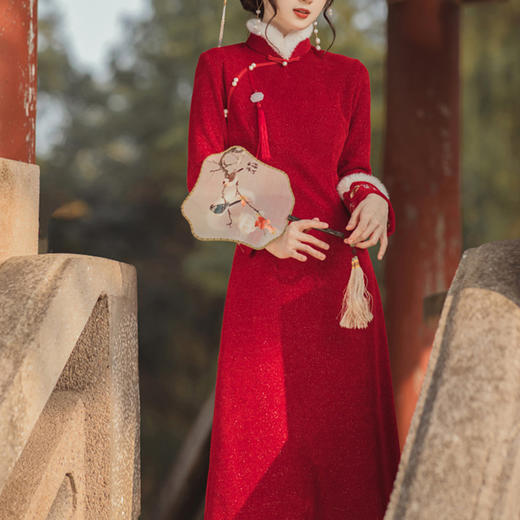 【传统刺绣工艺❗️版型更包容】2026过年新年春节红色旗袍新款秋冬季加厚长袖过年小袄年轻款少女改良连衣裙。jc 商品图2