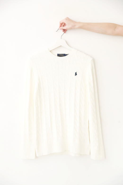 含羊毛30%，圆领麻花毛衣。小标刺绣复古氛围感长袖羊毛衫E011566 商品图12