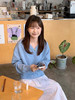 【显白蓝V领毛衣】纯色款“小心机"~设计感与舒适感并存!韩系复古氛围感拉满，上身巨气质温柔!品质控姐妹必入款 商品缩略图4