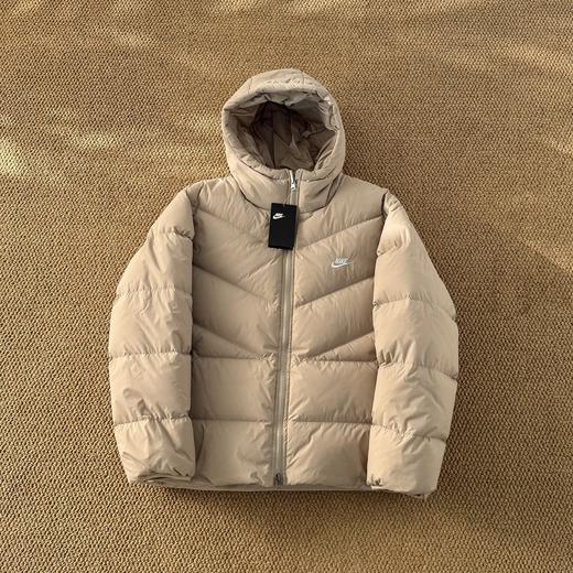 跨年售后 耐克刺绣男女款ASMNK WINDRUNNER STMNTDWN连帽纯色短款羽绒服 yh 340004 商品图2