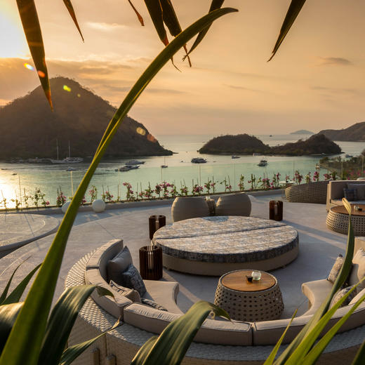 7天6晚【巴厘岛&科莫多阿雅娜双岛连住 | Ayana】清明/五一/端午/暑假/国庆可用！含接送机/港式点心/饮品等超值连住福利~双岛搭配，解锁轻奢度假新体验~ 商品图4