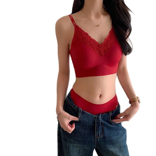 【本命年 鸿运内衣套装】新大红文胸套装 本命年新年鸿运 无痕一体式胸罩固定舒适内衣套装 商品图4