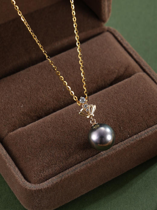 子佩集【暗月女神】G18K珍珠惜王妃吊坠【P210803】9mm珠海水珠黑镀金皇冠（不含链）2601 商品图3