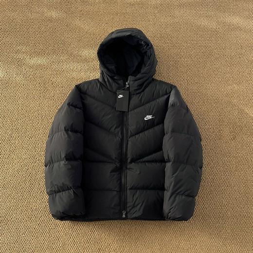 跨年售后 耐克刺绣男女款ASMNK WINDRUNNER STMNTDWN连帽纯色短款羽绒服 yh 340004 商品图1