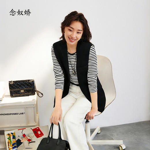 【商场同款】CNI5859 “ 两色西装马甲 ” 宽松无领马甲 干练有型有气场 显瘦包容 商品图13