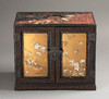 独角鹿西洋古董19世纪日本明治时期出品金漆莳绘装饰东方花鸟主题芝山镶嵌红地漆木精雕箪笥 商品缩略图0