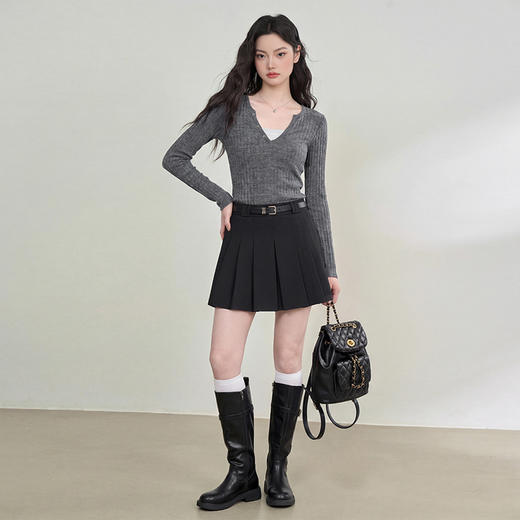 西遇灰色假两件长袖T恤女2026春季新款半开领修身短款软糯针织衫E0060057 商品图2