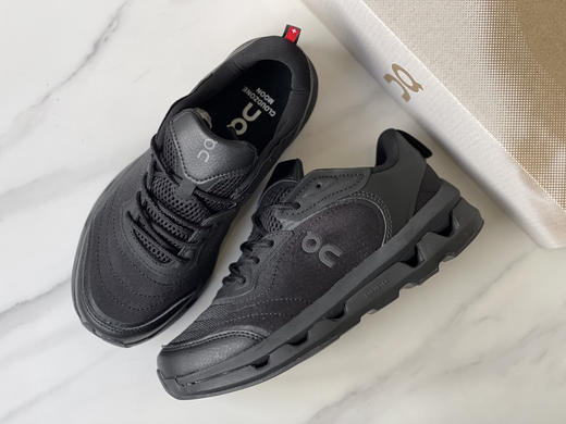 点此购买 昂跑Cloudzone男女款户外运动休闲跑鞋 98 340056 商品图1