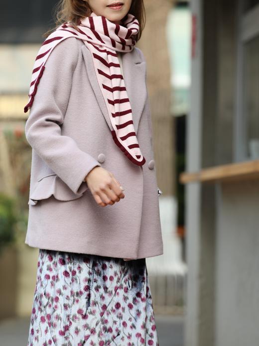 TYNVIE 条纹荷叶边三角羊绒羊毛围巾 - 紫/粉 商品图3