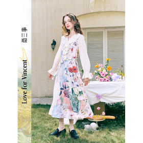两三事梵高文艺 浪漫花房 2026春季新款荷叶边v领印花绑带连衣裙