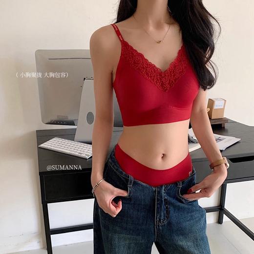 【本命年 鸿运内衣套装】新大红文胸套装 本命年新年鸿运 无痕一体式胸罩固定舒适内衣套装 商品图0