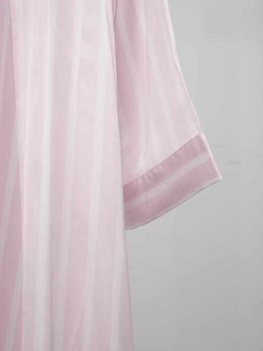 TUTUANNA 夏季短袖浴袍式家居服 商品图3