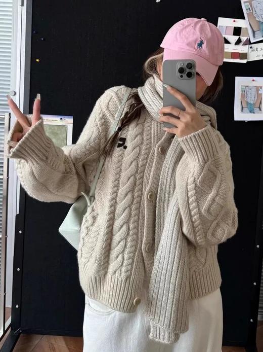 r*r 逗号祝绪丹同款刺绣麻花针织毛衣开衫 商品图0