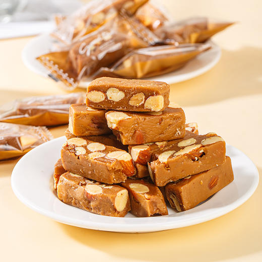 江小燕法式巴旦木太妃糖 35%美国NPX级巴旦木+新西兰进口奶源 商品图1