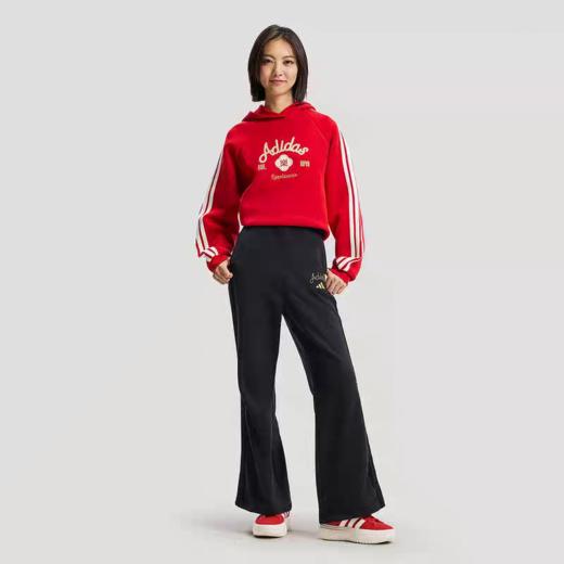 【春上新】【新品上新】7楼Adidas阿迪达斯新年款女子运动休闲连帽套头衫卫衣KH2694 吊牌价：599 商品图0