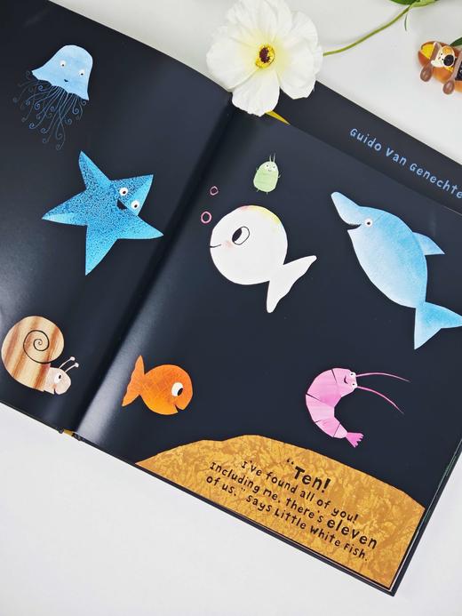 Little White Fish and His Playmates/ Is Born 精装两本 商品图2