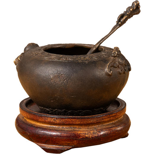 清	铜福寿纹水盂配龙纹勺及木座 商品图5