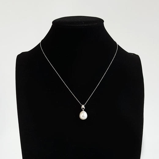 【天然正品】AU750白金镶钻镶天然约13.4*11.1MM白色海水珍珠吊坠项链吊坠：23.0*11.1*11.1MM / 项链：43CM（长度可调节）311225NJM50 商品图5