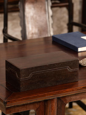 清	紫檀委角起线文房盖盒