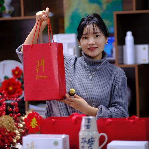 【嘉桦有17项专利证书真活性桦树汁】 一起解密白桦树汁的生命力来源 商品图0