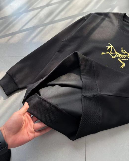 F011620早春红圆领落肩宽松款圆领卫衣男女同款 商品图13